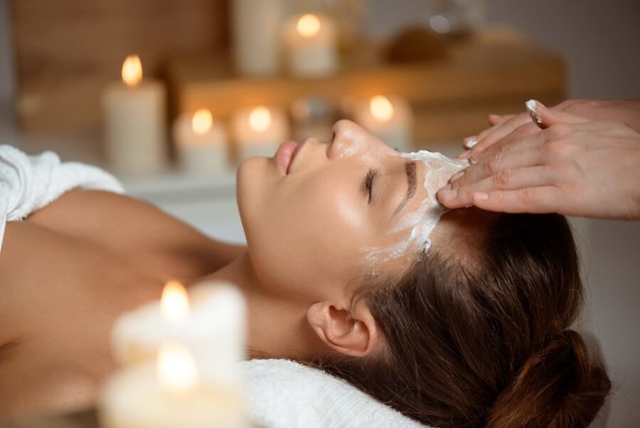 Limpieza facial en cabina